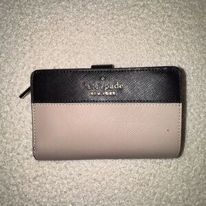 Kate Spade Black and Cream Wallet
